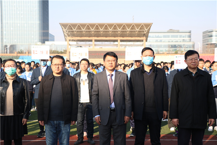 政教處：牛年喜迎升國旗，新春共話責(zé)任觀(圖3)