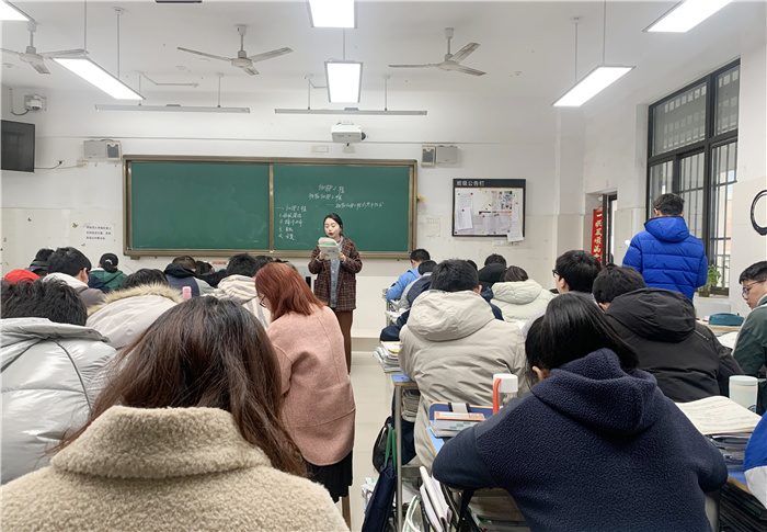 高二級部：推門聽課日日新，教研相長節(jié)節(jié)高(圖5)