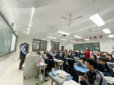 高一級(jí)部：三月春風(fēng)暖，雷鋒精神傳(圖1)