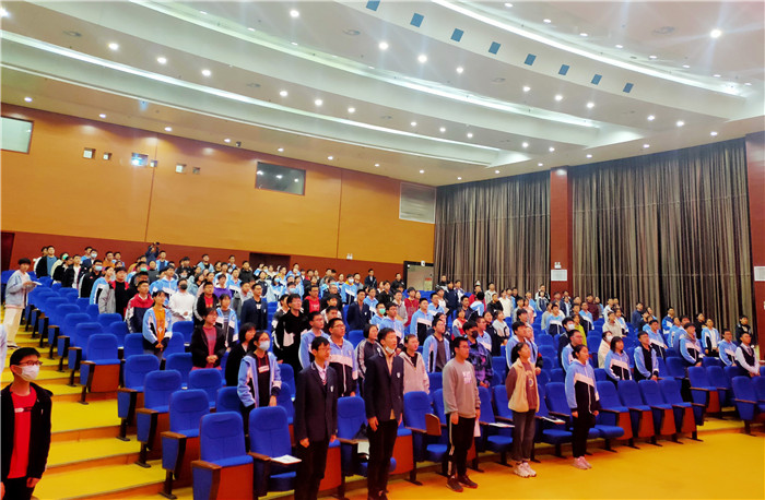 團委：頌黨史?上團課 扣好人生第一?？圩?圖2)
