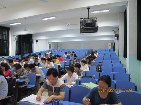 探索青年教師成長(zhǎng)規(guī)律，豐富青年教師的培養(yǎng)模式(圖1)