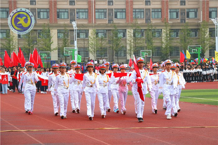和諧七中  快樂(lè)運(yùn)動(dòng)(圖1)
