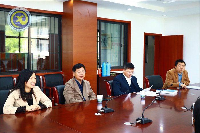  市檔案局、教育局檢查指導(dǎo)學(xué)校檔案工作(圖8)