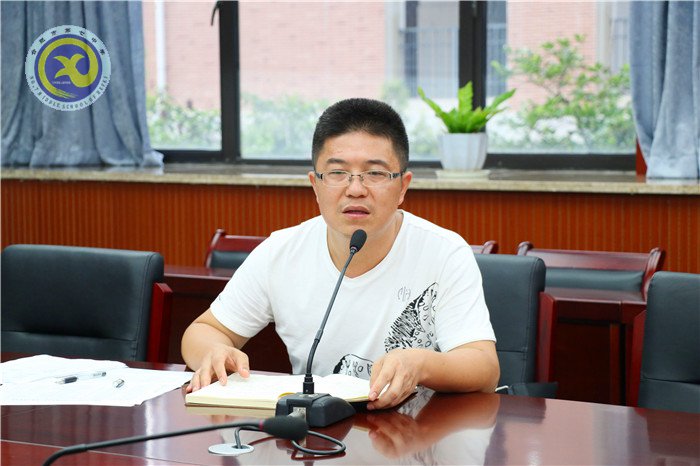 強(qiáng)化學(xué)科組建設(shè)，推進(jìn)教科研工作(圖2)