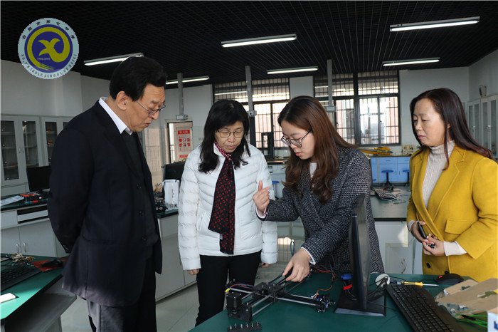 教育部中學校長培訓中心副主任劉莉莉教授蒞臨合肥七中指導工作(圖5)