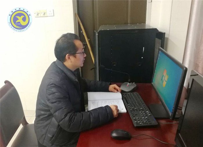 凝心靜氣家校共合力  全力以赴師生戰(zhàn)“一?！?圖1)