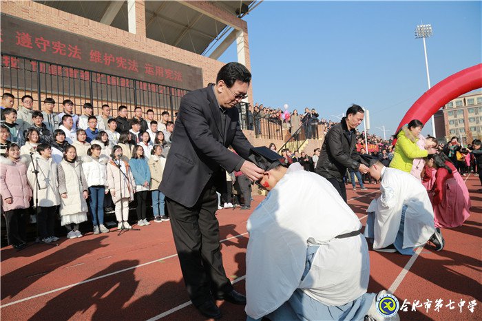 立德修身立志成人，力行求真力求成才(圖6)