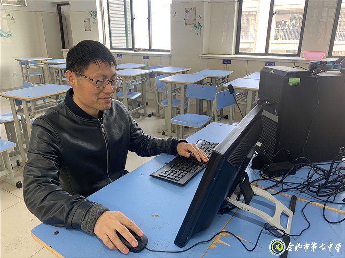 師恩如海生心暖，春到人間草木知(圖1)
