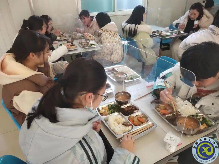 安徽日報(bào)：合肥七中組織學(xué)子走進(jìn)企業(yè)開展寒假社會實(shí)踐活動(圖4)