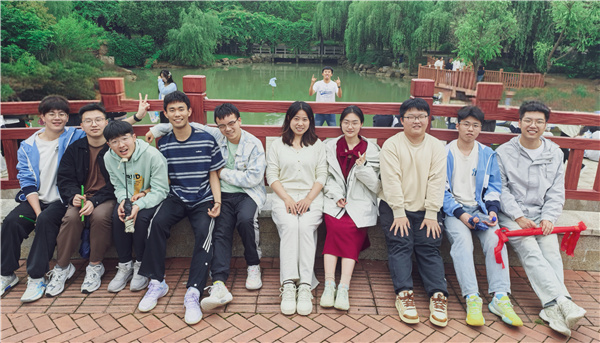 同學合照2.jpg