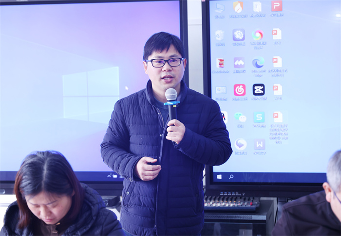 合肥七中召開(kāi)省市級(jí)電教課題開(kāi)題報(bào)告會(huì)(圖5)