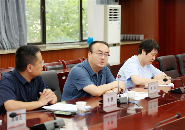 合肥七中民主黨派聯(lián)合開展中央八項規(guī)定精神專題學習(圖5)